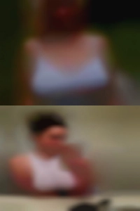 JulienneBarrile1996, woman looking